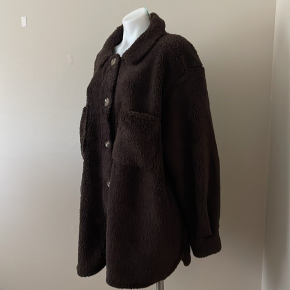 (NWT) Maurices Women’s Cozy Sherpa Shacket in Umber Brown - Picture 15 of 16